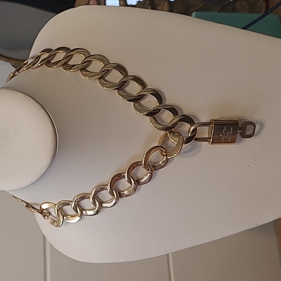 Fabulous chunky vintage chain choker necklace 18 in with lock & key 322 - Picture 3 of 12